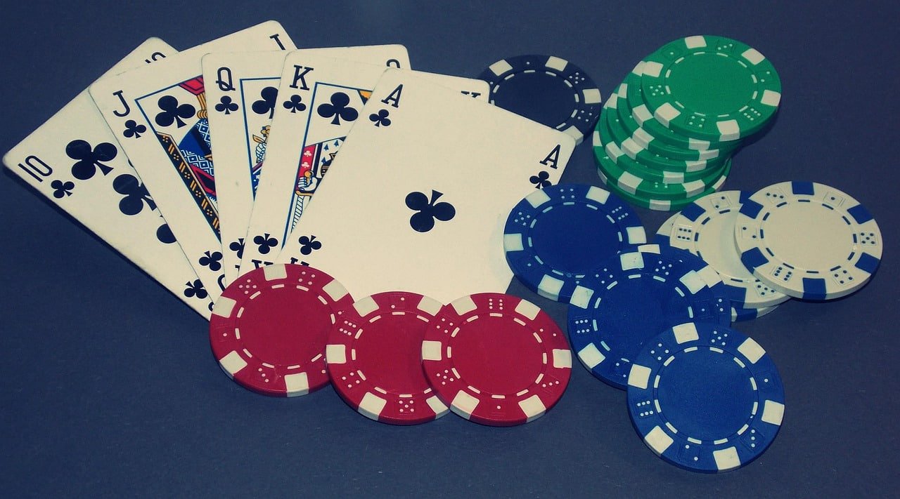 bulan123 platform overview showing live casino and sports betting sections
